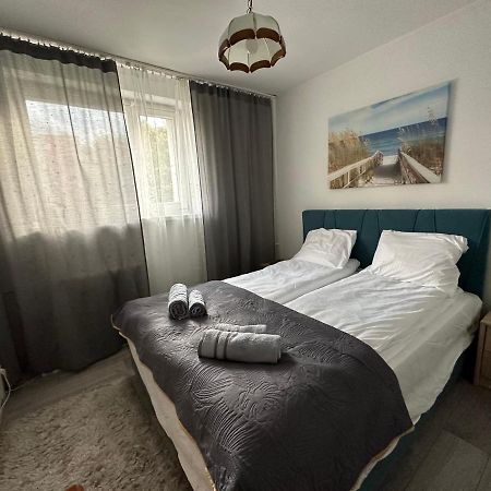 Tradycyjne Mieszkanie Przy Parku Norweskim Jelenia Góra Exteriör bild